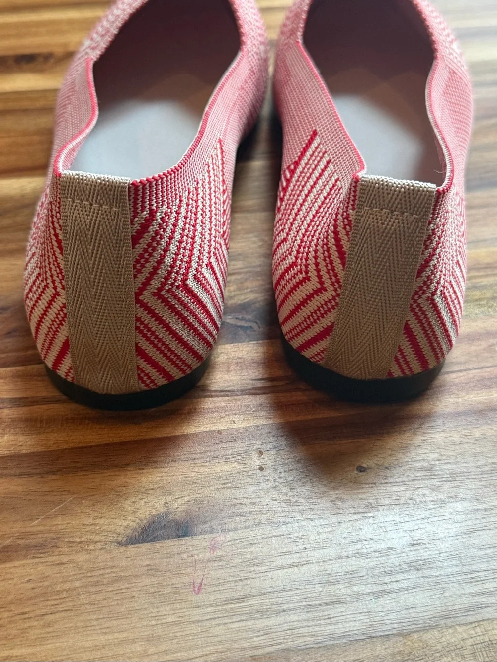 N/A stylish red